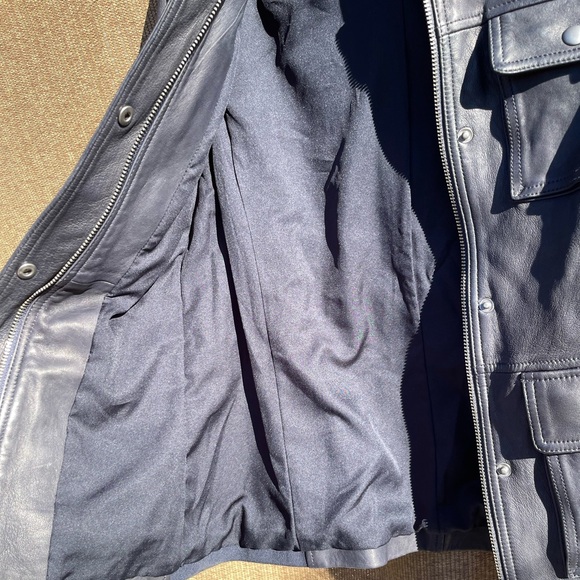 Vintage GAP Women's Blue Leather Jacket Sz XS Military Zip Button Navy - Picture 15 of 15